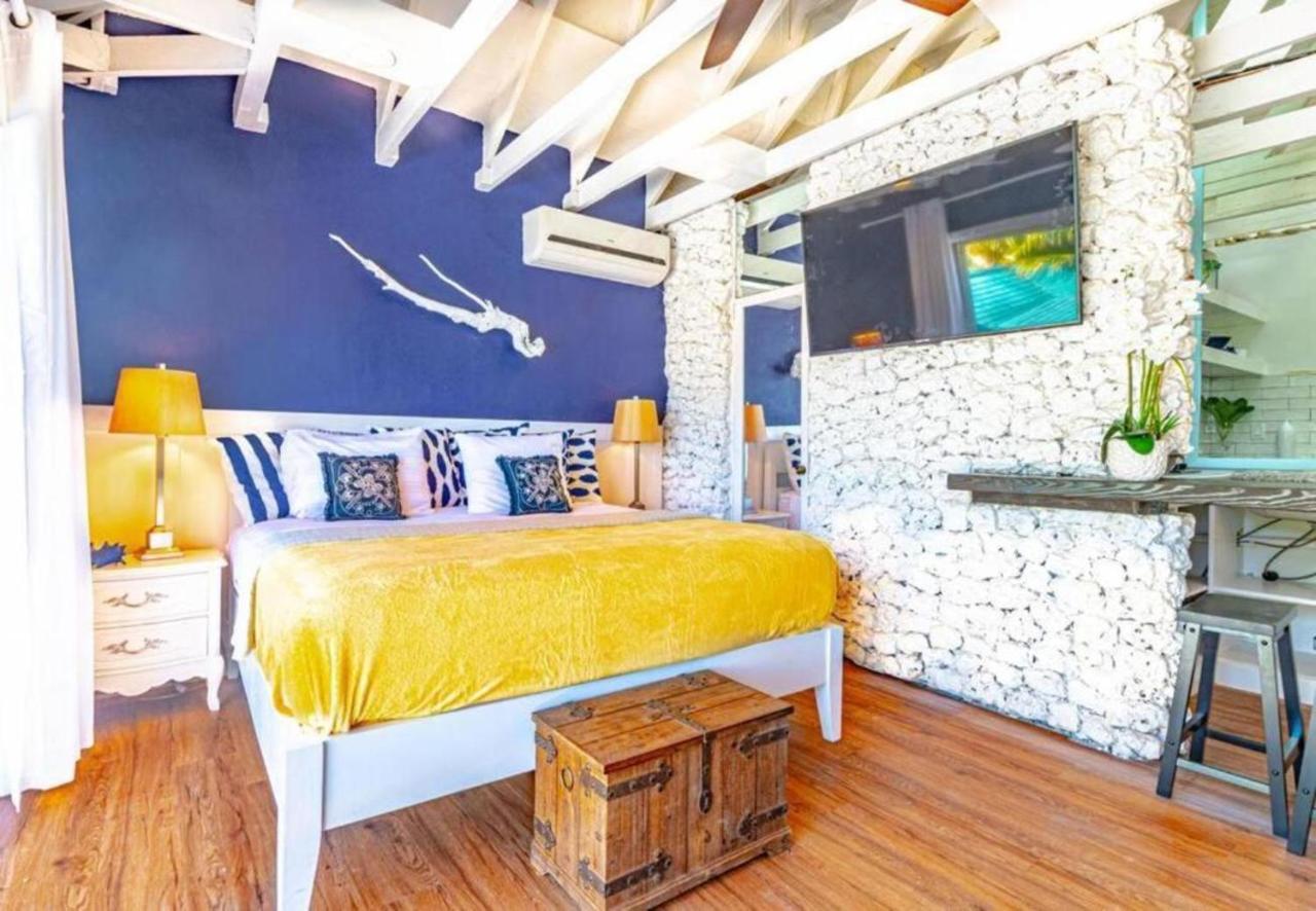 Pool Cottage At Viking Hill - Love Beach Nassau Bagian luar foto